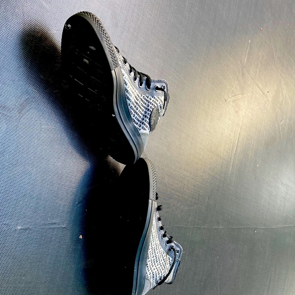 Converse - Picture 4 of 5